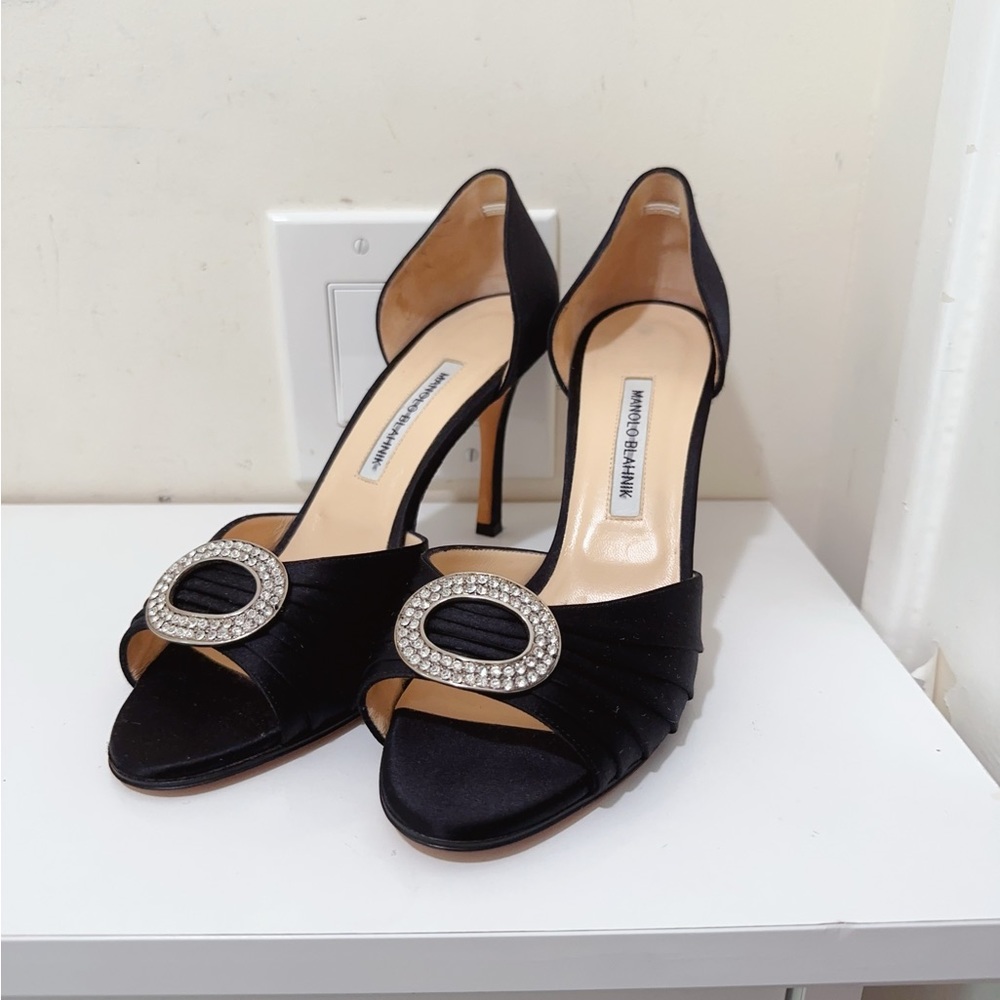 Manolo Blahnik Black Pleated Fabric Sedaraby D'orsay Pumps